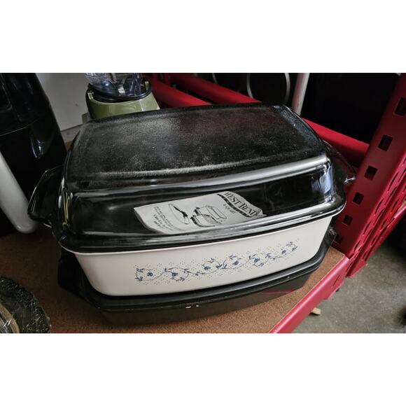 Vtg West Bend 4qt Slow Cooker - Picture 3 of 4